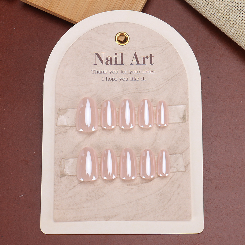 24 قطعة من الأظافر الاصطناعية  - مراجعة Nail Art Fake Nails وسعره