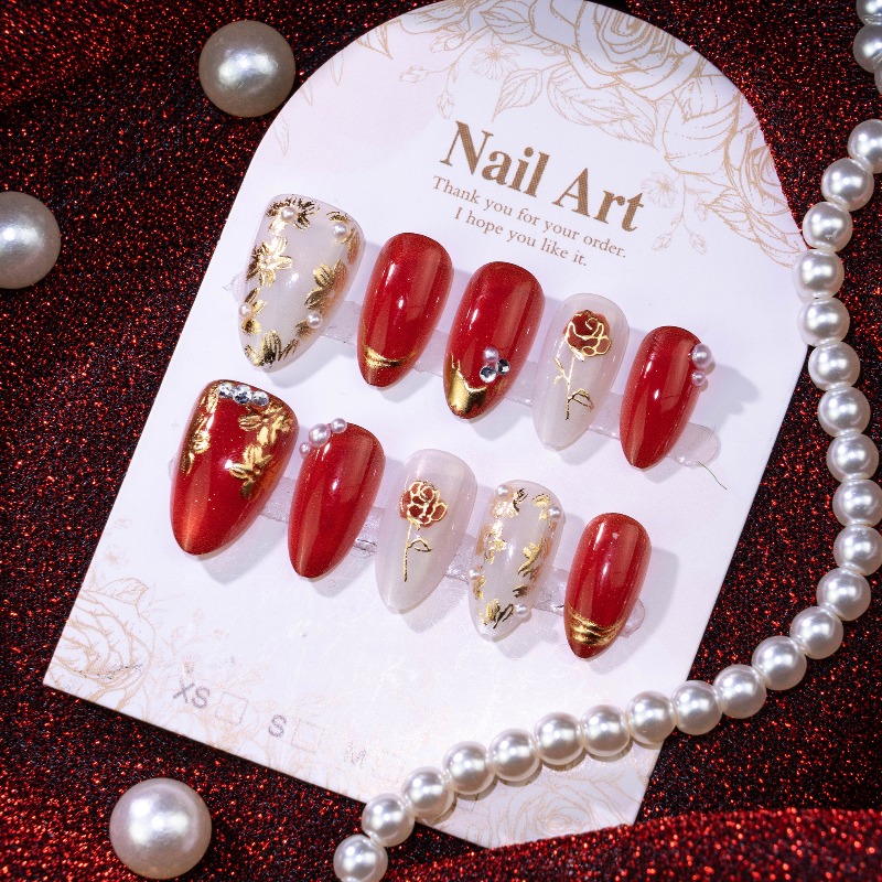24 قطعة من الأظافر الاصطناعية  - مراجعة Nail Art Cat Eye Simple وسعره
