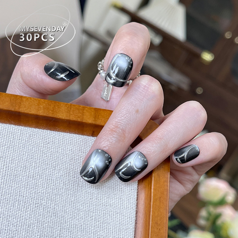 30 قطعة من الأظافر المزيفة الس - مراجعة Nail Art Cat Eye Simple وسعره