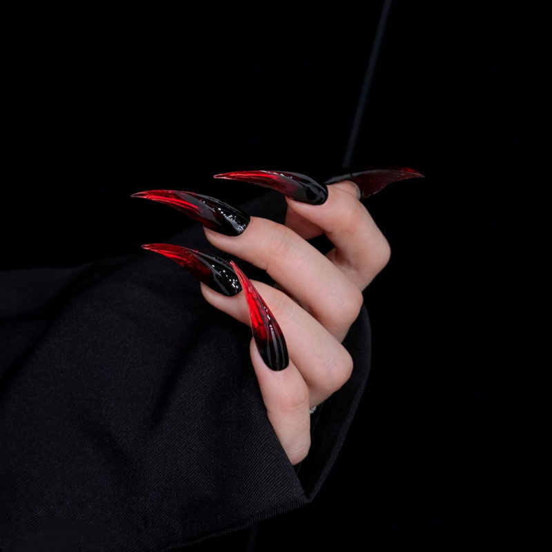 أظافر صناعية أوروبية وأمريكية  - مراجعة Nail Art Gothic وسعره