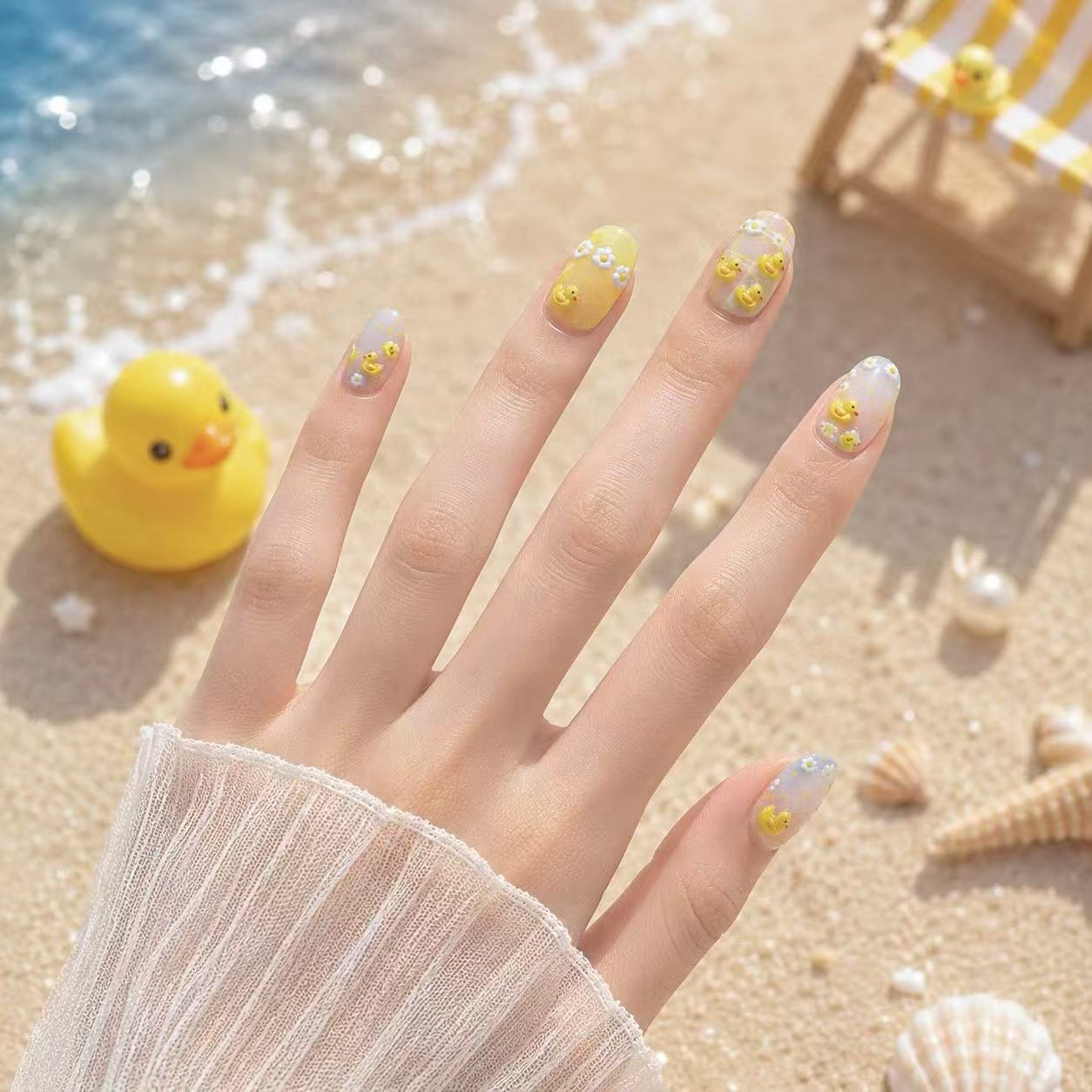 ملصقات أظافر كاواي على شكل بطة - مراجعة Nail Art Yellow وسعره