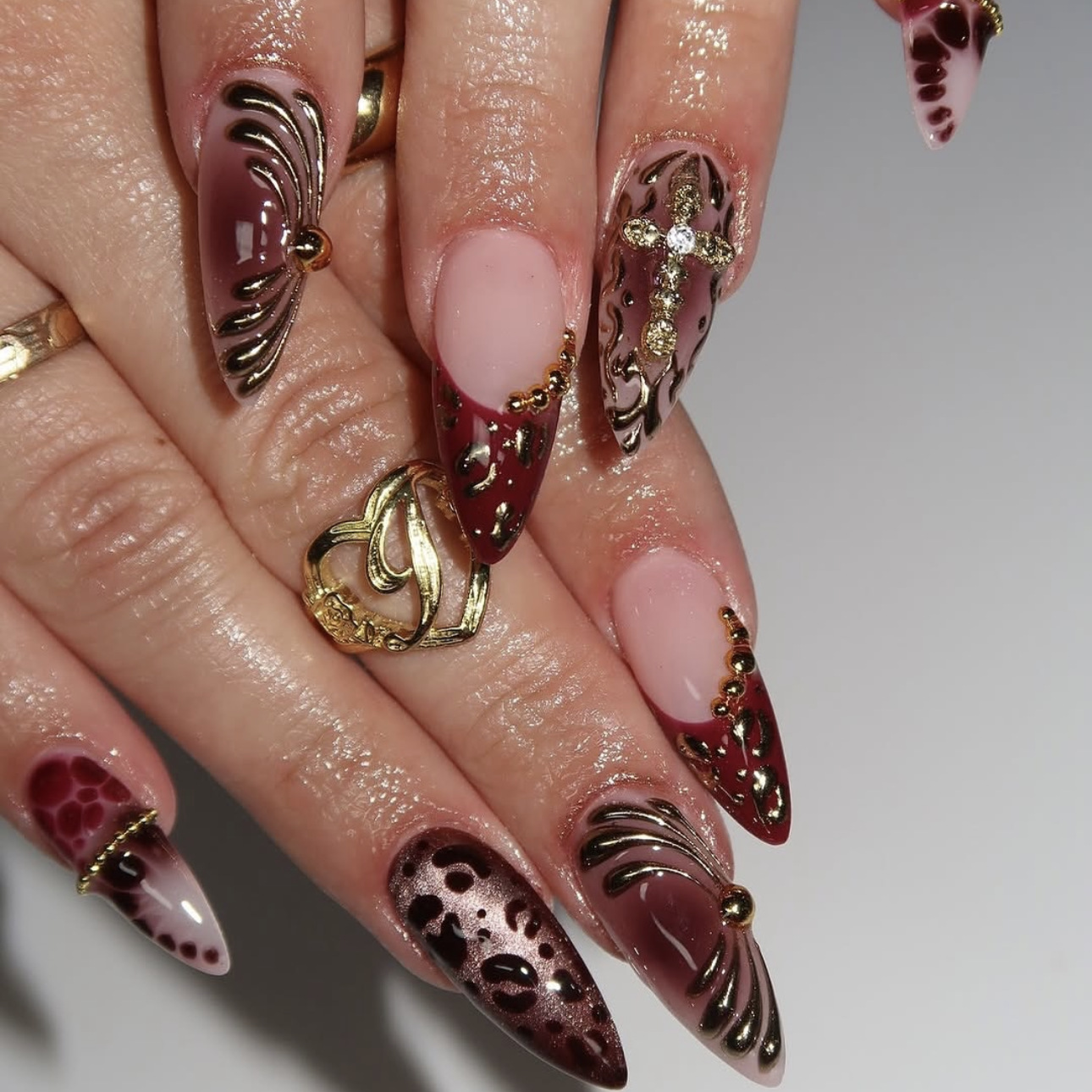 أظافر صناعية متدرجة اللون من ا - مراجعة Nail Art Fake Nails وسعره