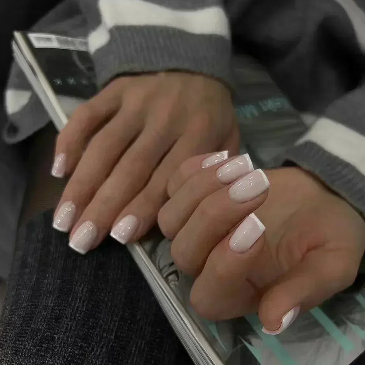24 قطعة بسيطة الباليه بريق انف - مراجعة Nail Art Fake Nails وسعره